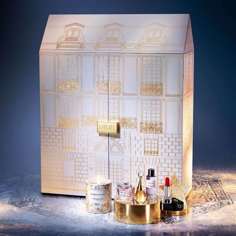 dior le montaigne advent calendar